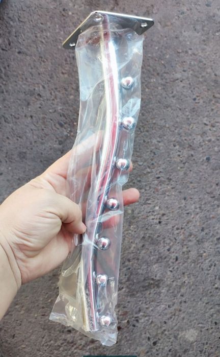 Вешалка настенная