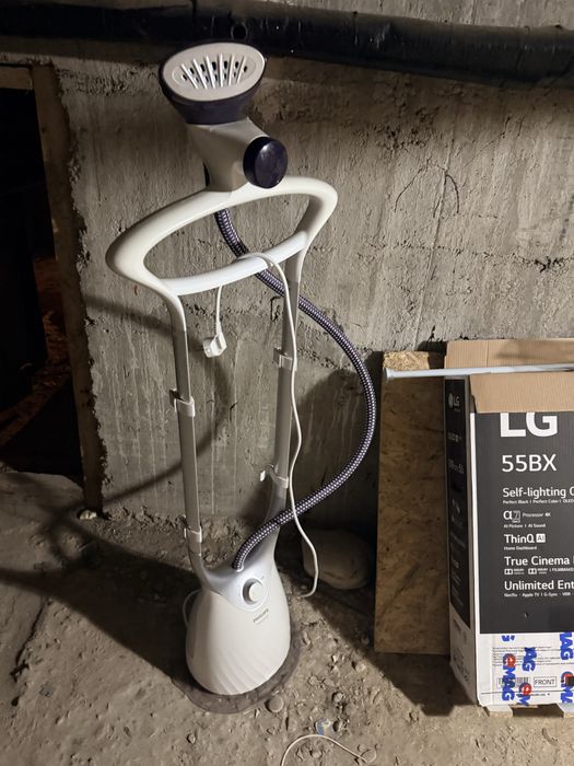 Aparat vertical de calcat cu abur Philips Comfort touch defect