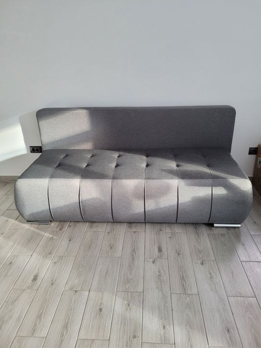 Canapea extensibilă ca NOUĂ