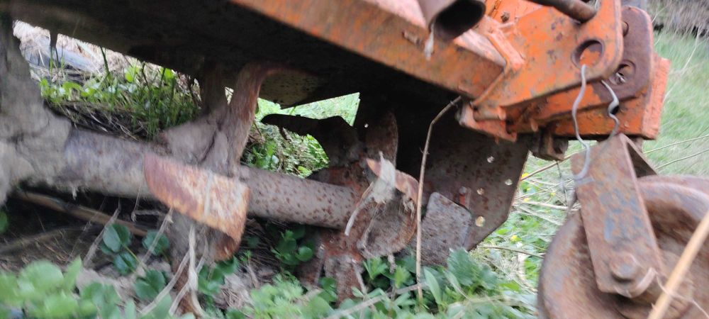 Vând freză nemțească cu ambreiaj – stare foarte bună