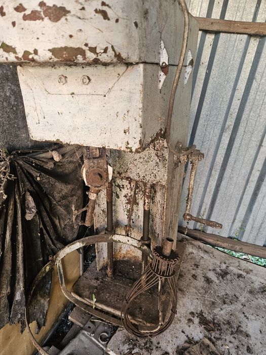 Миксер, бъркалка трифазна, работеща!