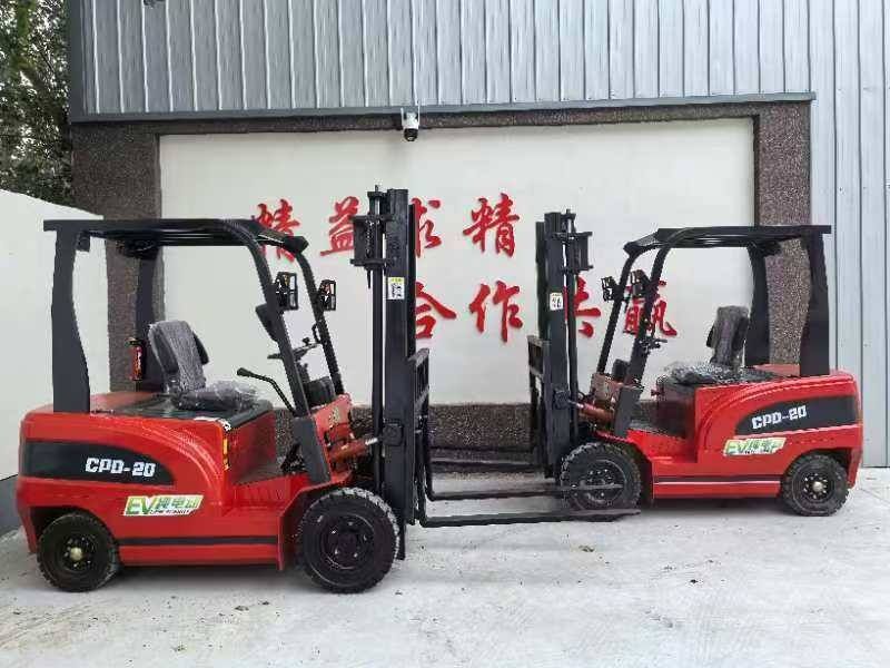 Электрическая Кара 1.5 тонна 3 метр