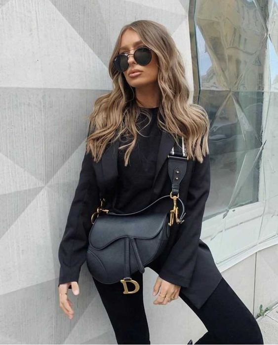 Чанти дамски луксозни нови на топ брандове