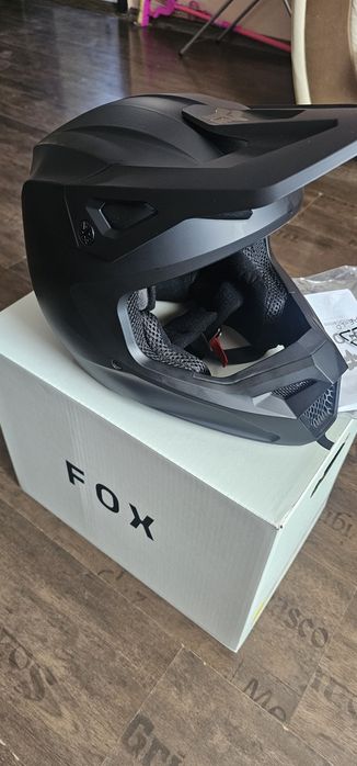 Каска FOX  V1 M младежи