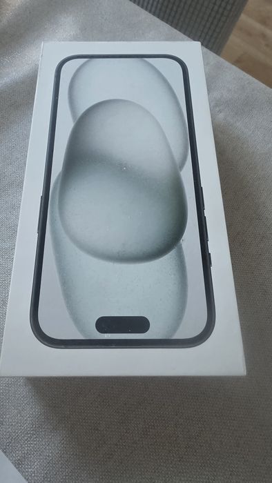 Продается новый IPHONE 15