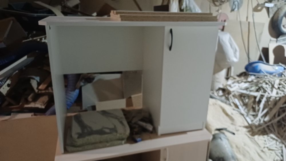 Стол письменный.новый.