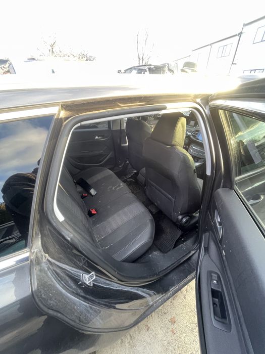 Пежо 308 SW T9 на Части
