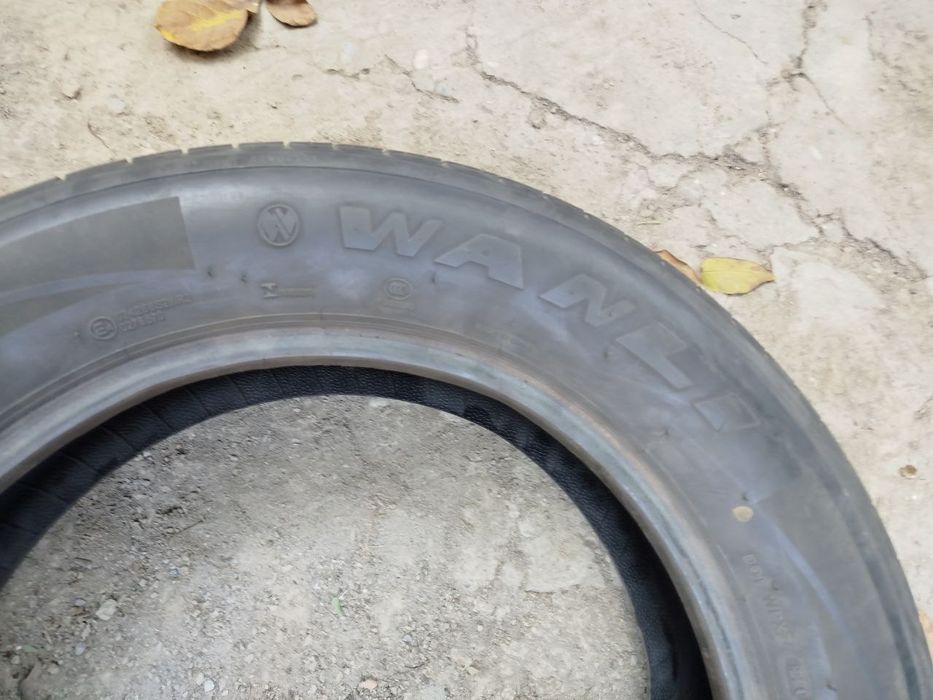 225/60/18 balon 1 dona