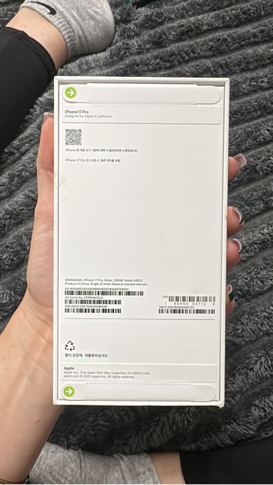 Продам айфон 17про 256гб