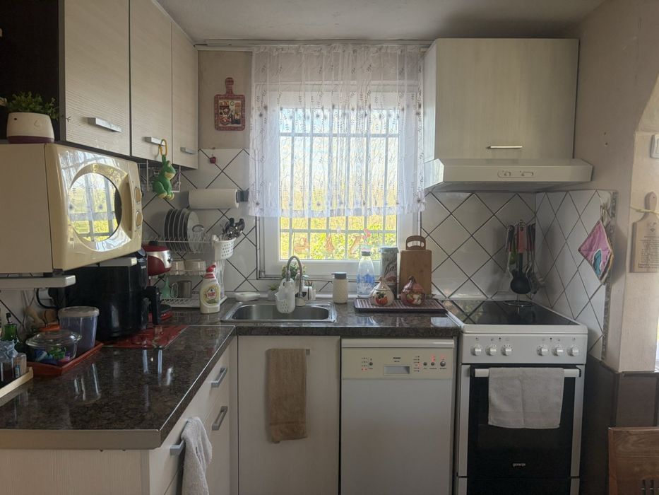 Къща/Вила в гр.Хисаря Воден камък