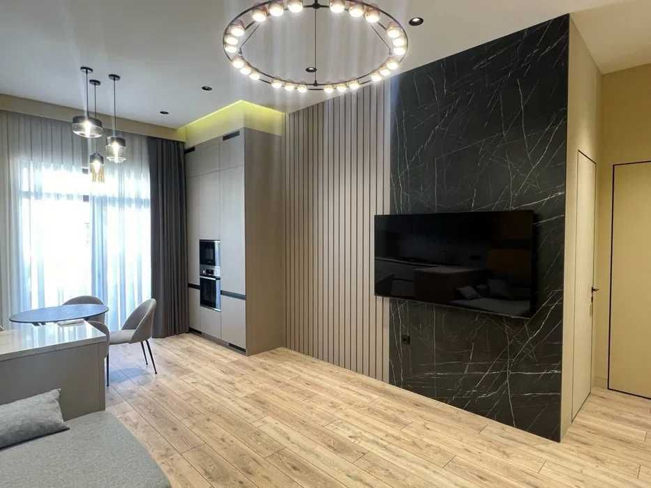 Сдается 2х ком в Ташкент сити Бульвар с новым евроремонтом ! 2/3/7