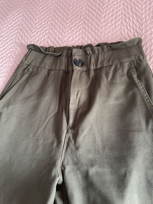 Vând pantaloni zara