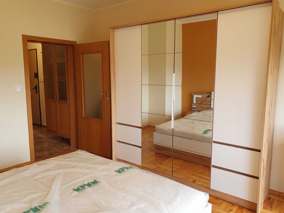 Продава се Двустаен апартамент в Севлиево - 72 кв.м за 1042 €/кв.м - Снимка #1