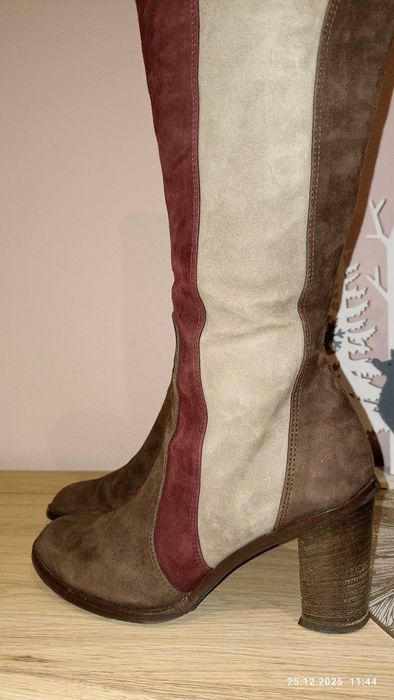 Ботуши ARISE естествен велур