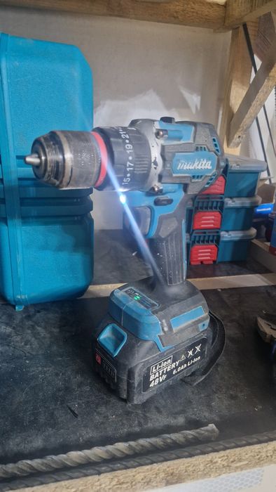 Дрель,перфоратор,шруповерт