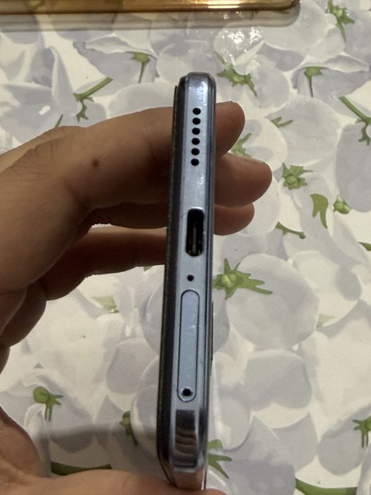 ViVo V21 Mobil Telefon