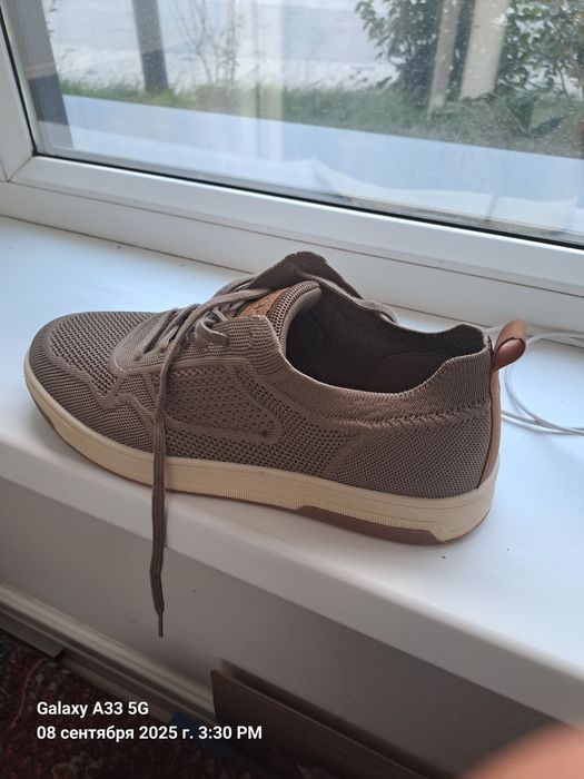 Кроссовки Respect