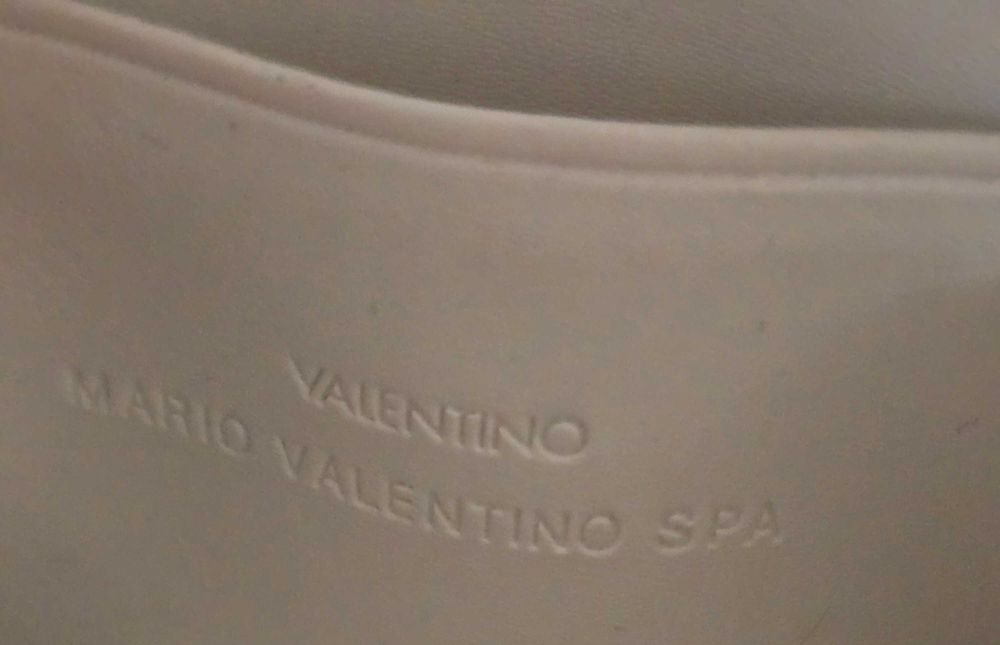 Valentino By Mario Valentino оригинално дамско портмоне