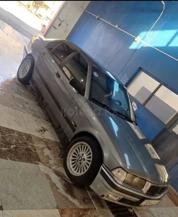 BMW 320 E36 M50 B20