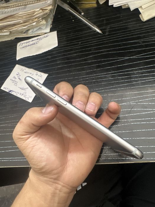 Iphone 6 c 64 talik xitoydan keldi 24-avgustda