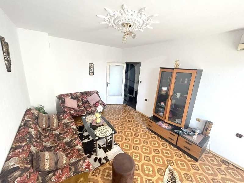 Продава се Многостаен апартамент в Бургас, Възраждане - 95 кв.м за 1235 €/кв.м - Снимка #3
