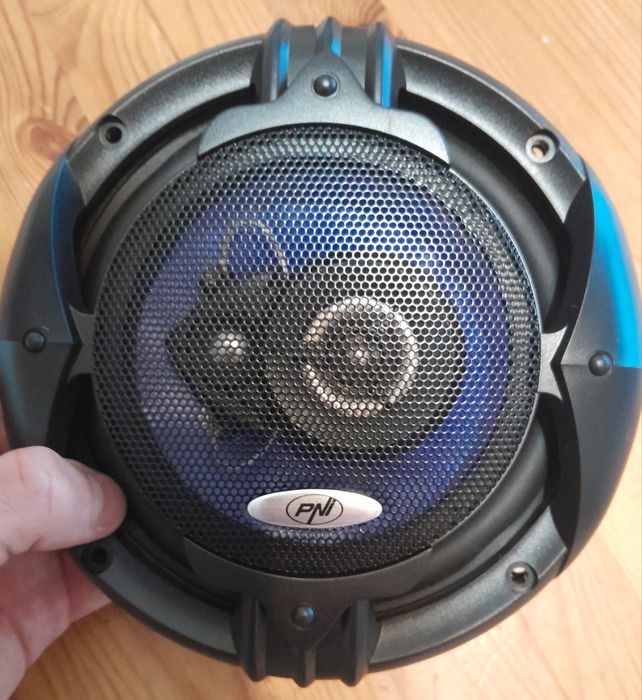 Difuzoare Auto   120w