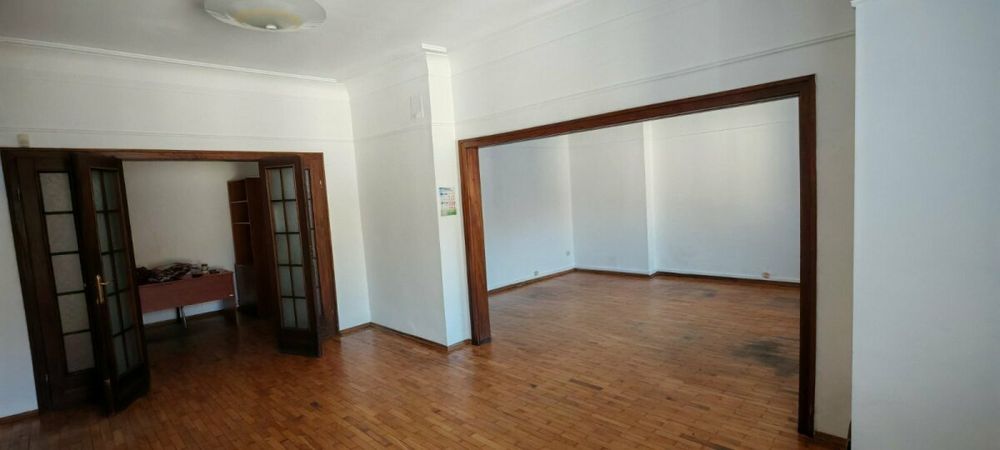 Многостаен апартамент в Идеален Център!