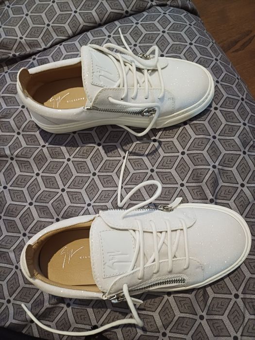 Giuseppe Zanotti 100% originali mărimea 38