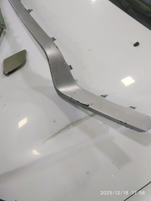 X-Ray cross Переднего бампера элементы