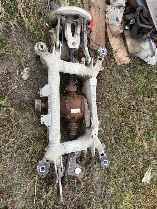 Punte spate BMW E60 E61 grup planetare etrier 2.0D