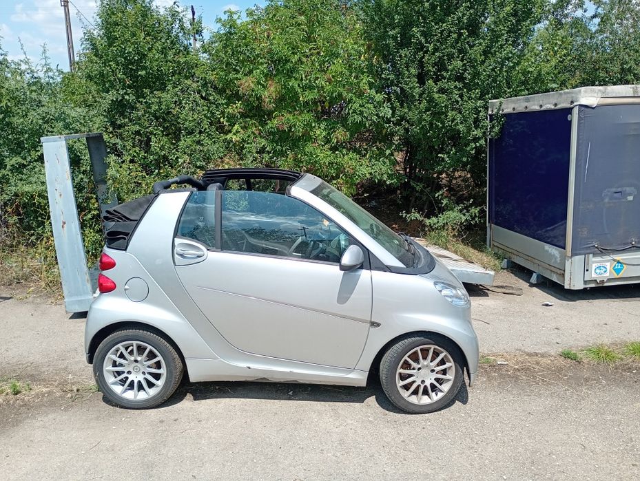 Vând Smart fortwo   Dezmembrez