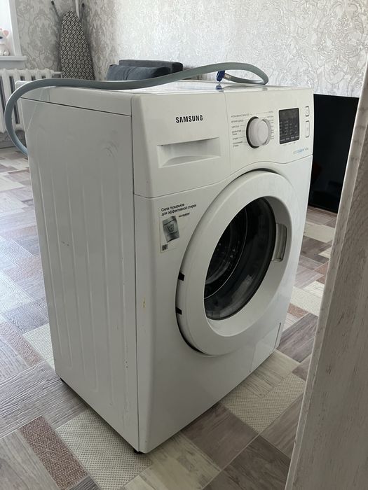 Стиральная машина Samsung