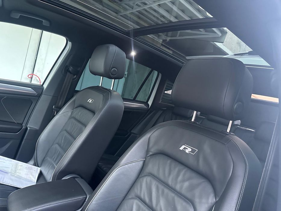 VW Tiguan R-Line 4Motion DSG 190 CP, Matrix LED, 360, Piele, Panoramic, Highline