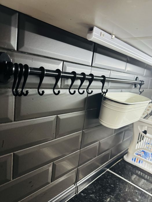 Продам рейлинг для кухонных приборов ikea
