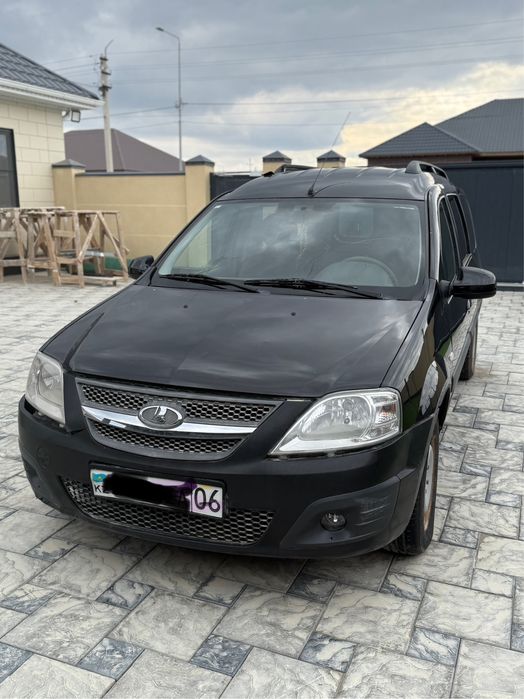 Лада Ларгус продам.