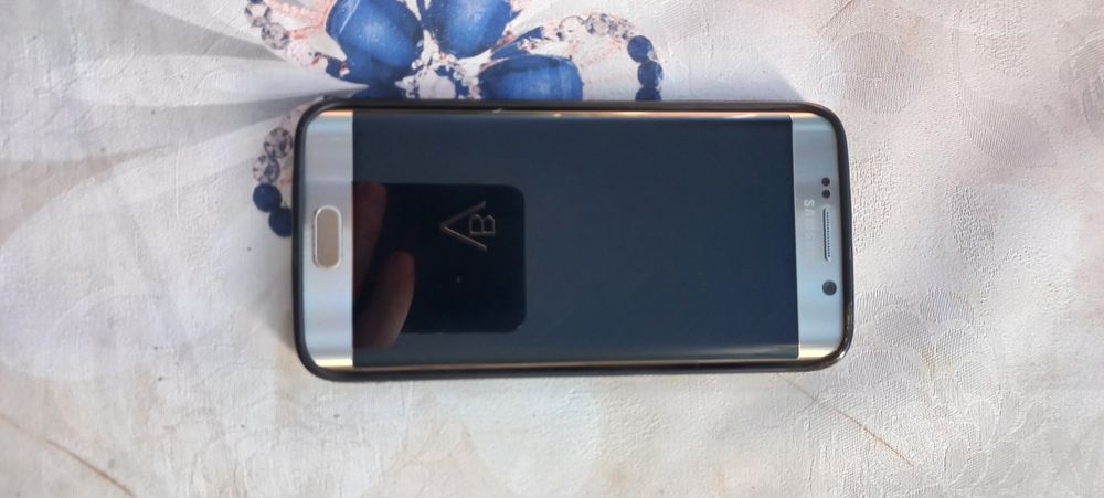 Samsung calaxse s6 ijdi 4-128.gb