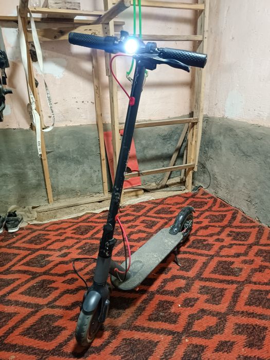 Електро скутер дронго