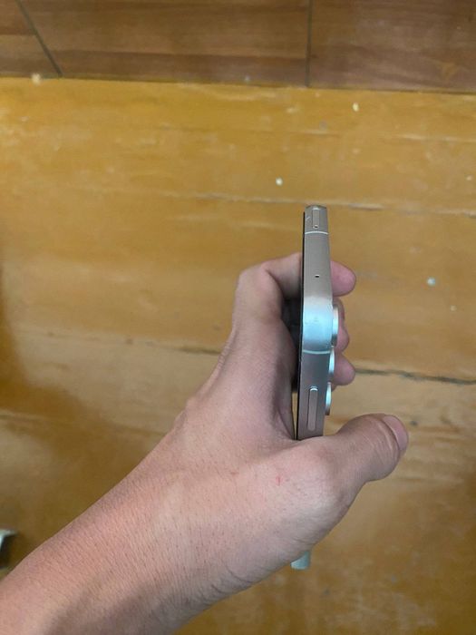 Срочно продаётя Samsung S23 FE