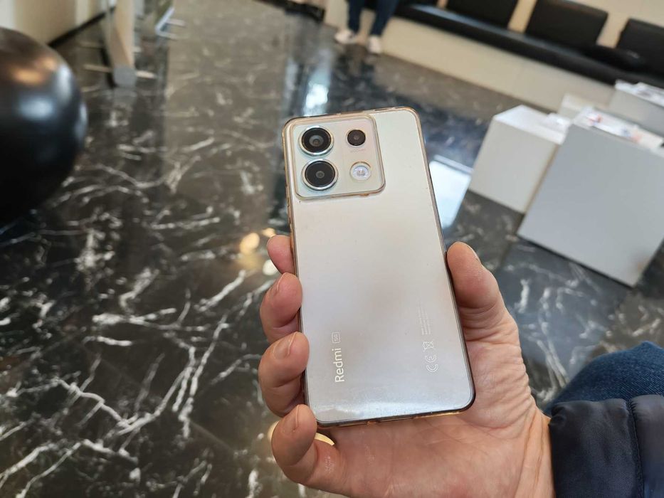 Продавам телефон Xiaomi Redmi note 13 pro 5g