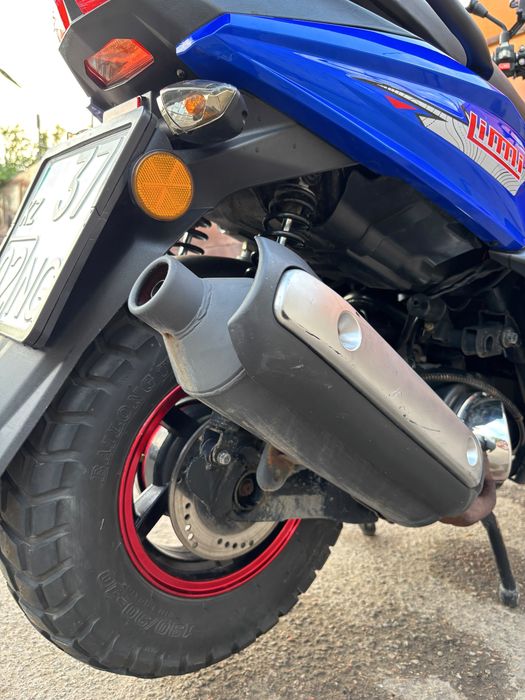 Продам скутер Samurai 150 куб.