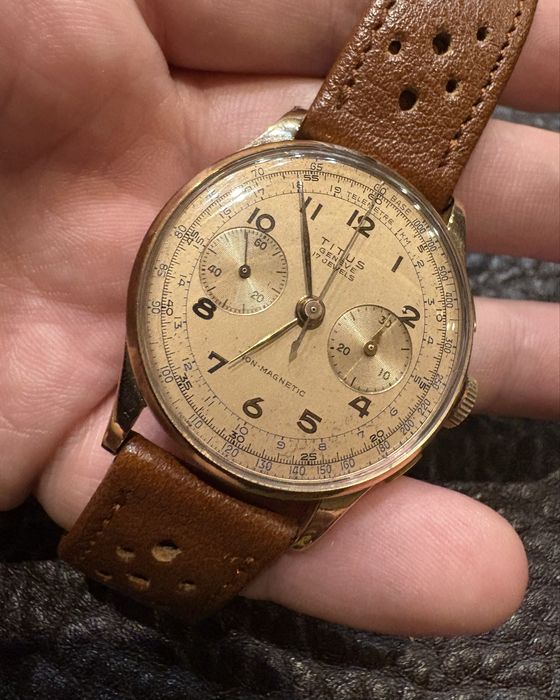 Titus Chronograph 18K