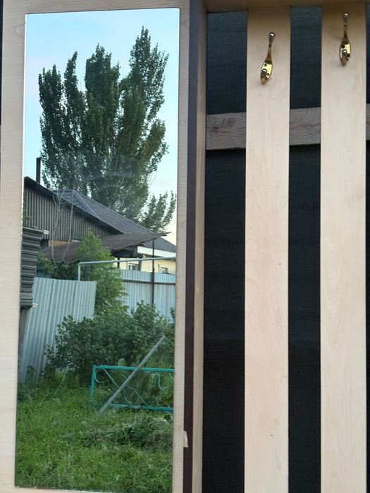 Прихожка с зеркалом