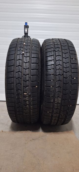 НОВИ! 2 бр 215 65 16C Nexen winguard