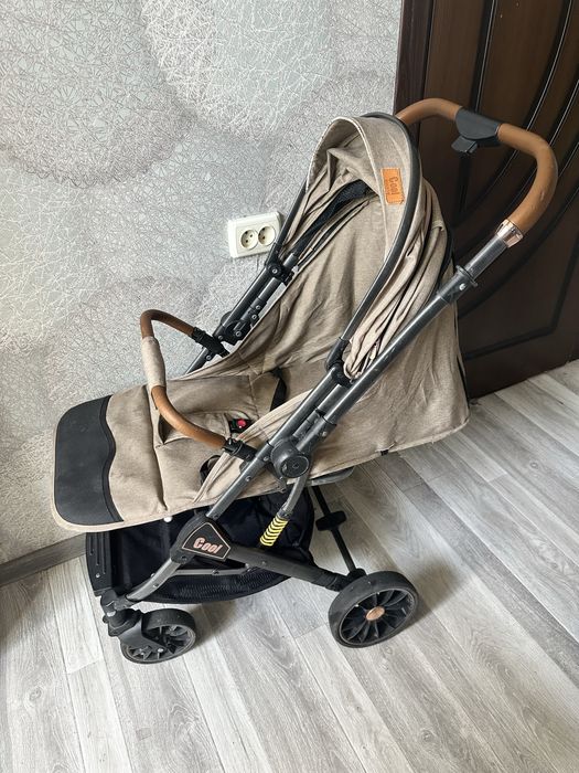 Продам детскую коляску Прогулочную