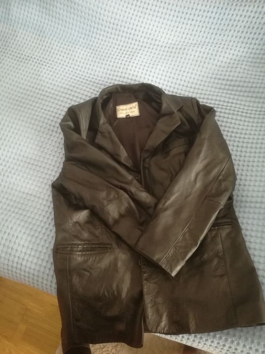 Geaca de piele pentru bărbați