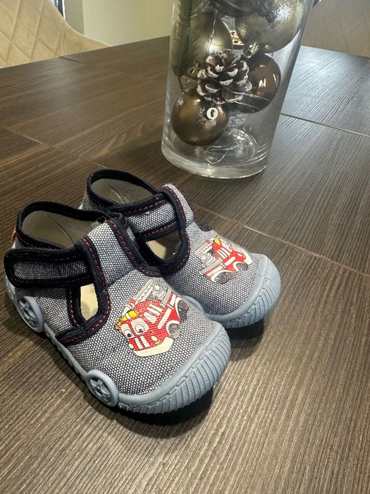 Бебешки пантофи KK