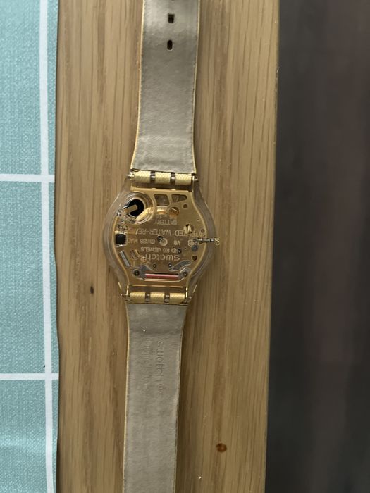 Часы Swatch швейцарские