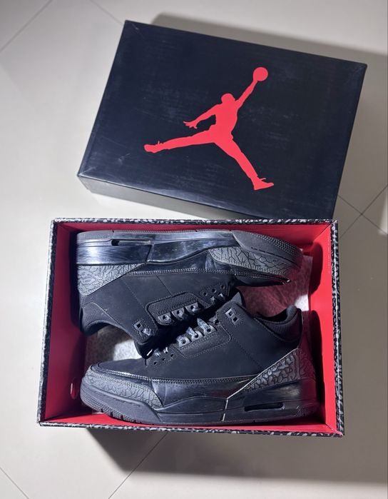 Jordan 3 Black Cat