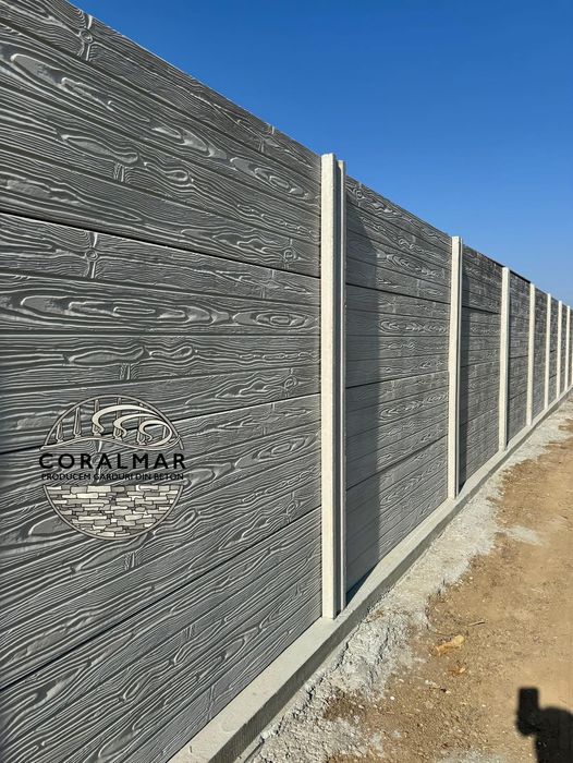 Vindem garduri prefabricate