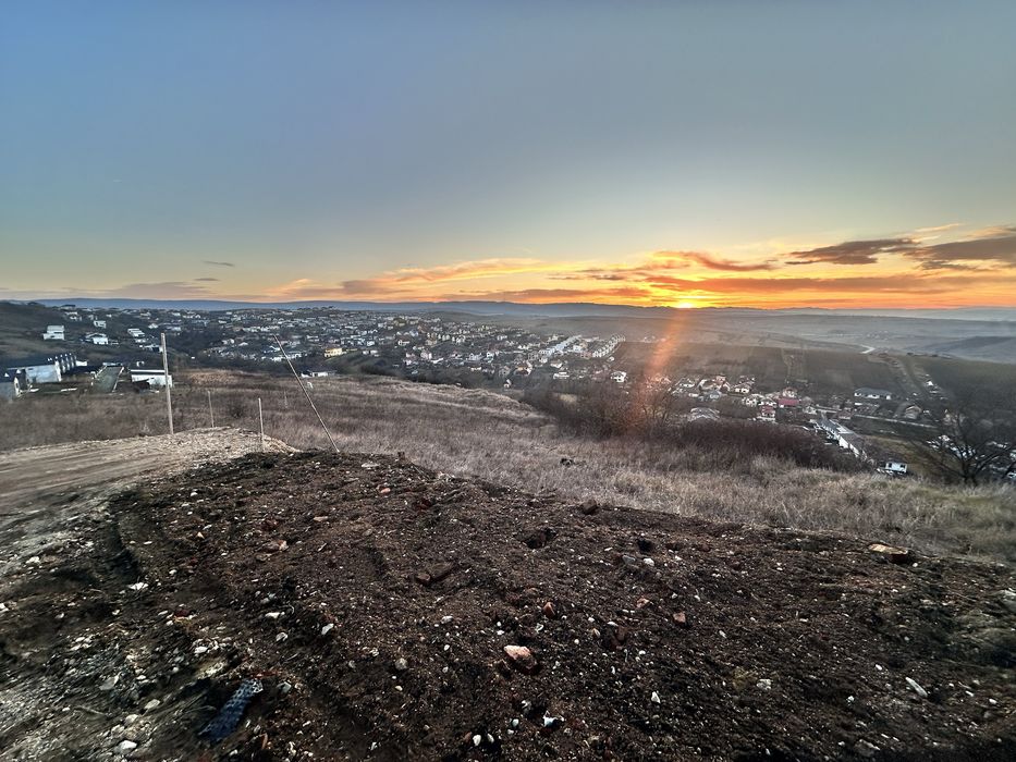 Vand doua parcele in Dezmir